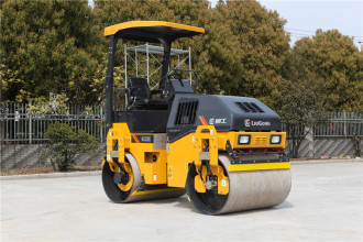 柳工6032E（双驱单振）轻型压路机