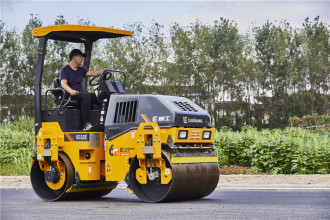 柳工6032E（双驱单振）轻型压路机